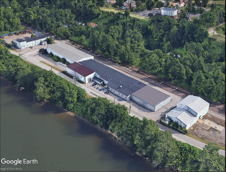 Primary Photo Of 1020 Industrial Park Rd, New Cumberland Warehouse For Sale