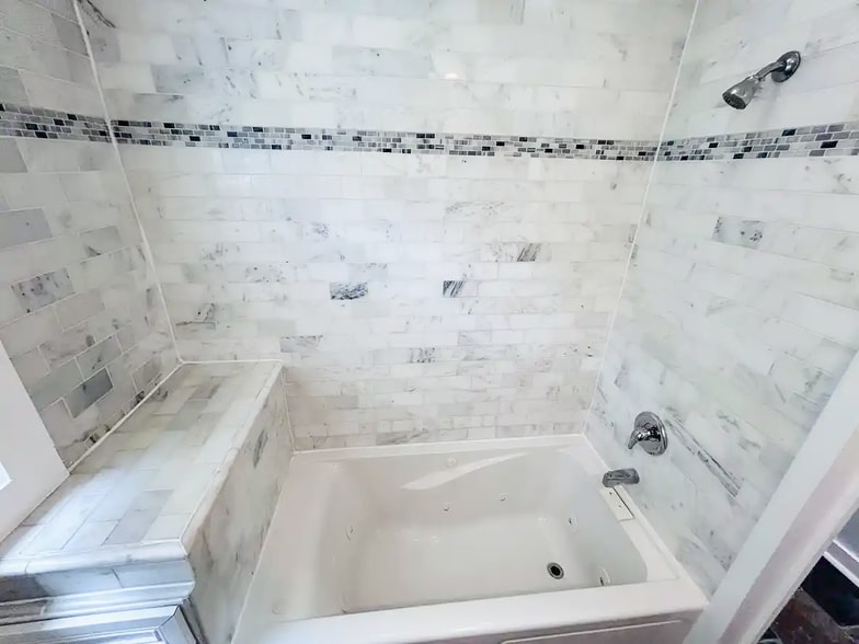 More Photos Of 39 N Court St, Westminster Apartments For Sale