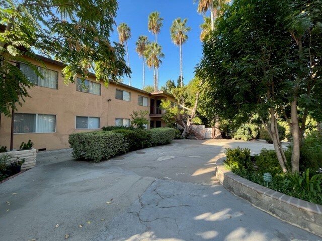More Photos Of 6500 Shirley Ave, Reseda Apartments For Sale