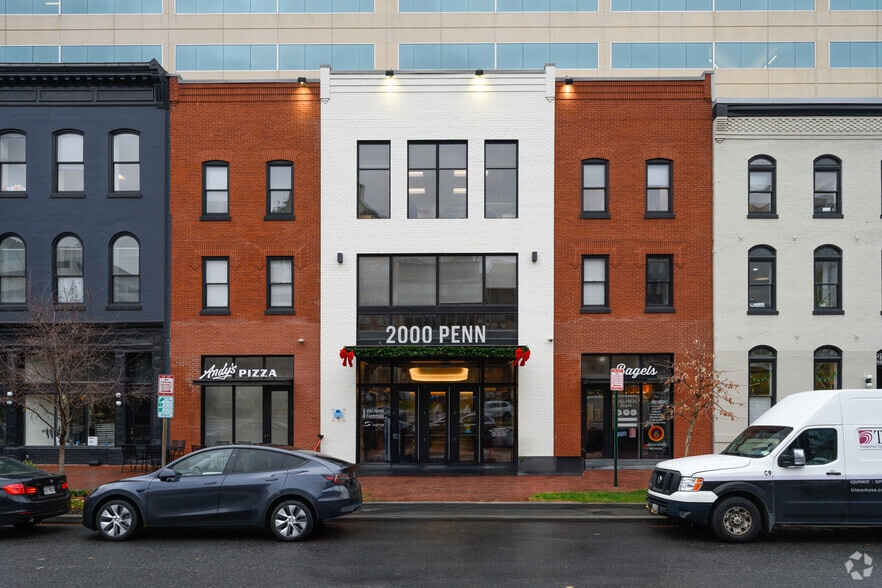 More Photos Of 2000 Pennsylvania Ave NW, Washington Office For Lease