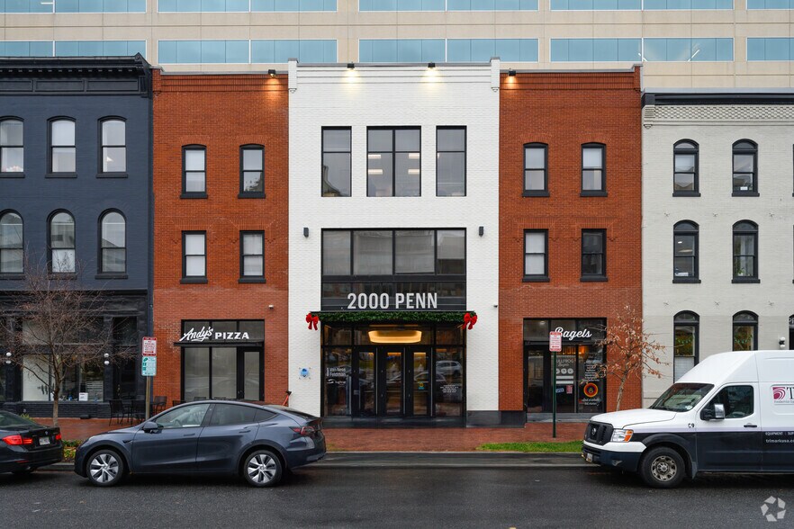 More Photos Of 2000 Pennsylvania Ave NW, Washington Office For Lease