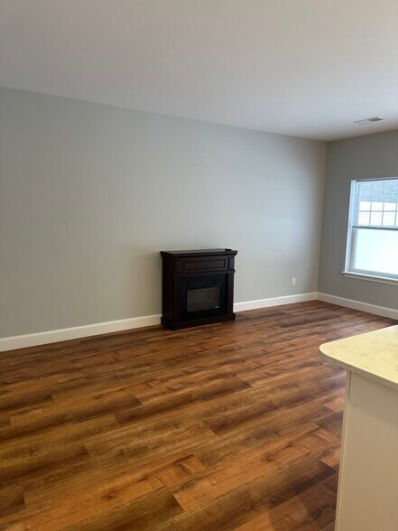 More Photos Of Ridge Manor Court, Niskayuna Apartments For Sale