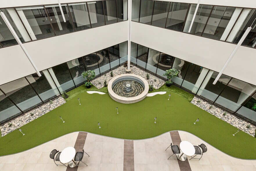 More Photos Of 2121 Midway Rd, Carrollton Office For Lease