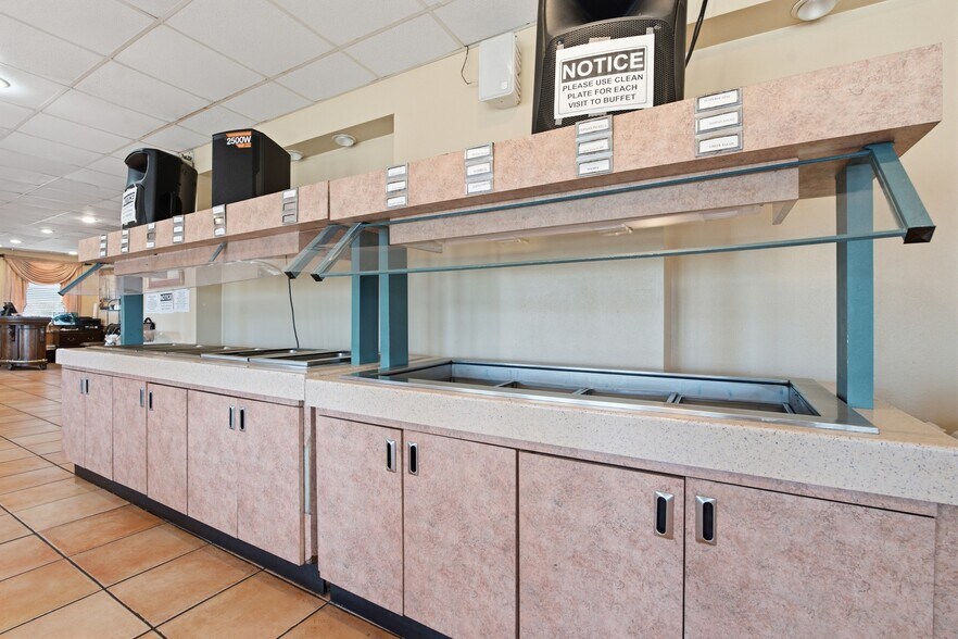 More Photos Of 2284 Gulf To Bay Blvd, Clearwater Restaurant For Sale