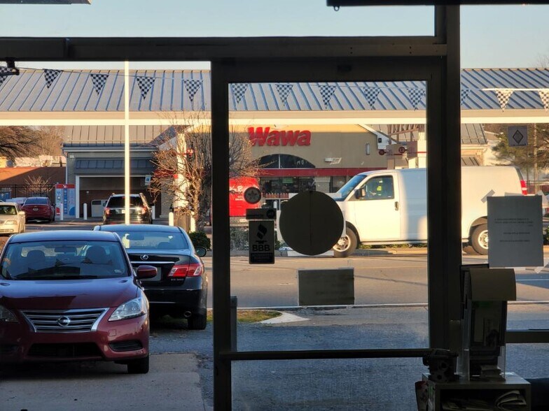 More Photos Of 5308 Brook Rd, Richmond Fast Food For Sale