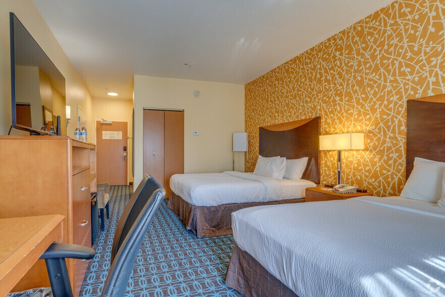 More Photos Of 1650 N 32nd St, Muskogee Hospitality For Sale