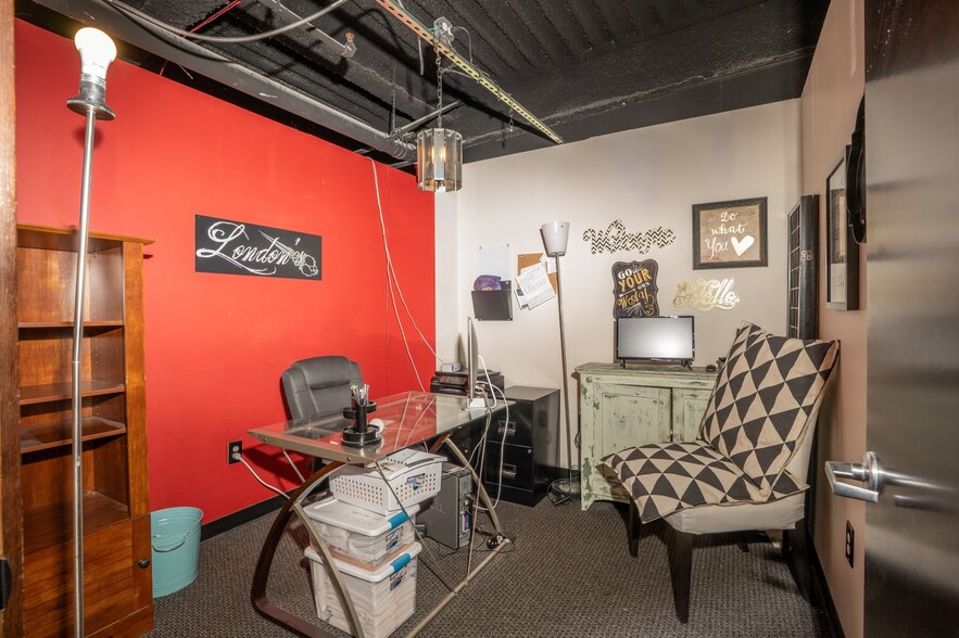 More Photos Of 1515 Dock St, Tacoma Apartments For Sale