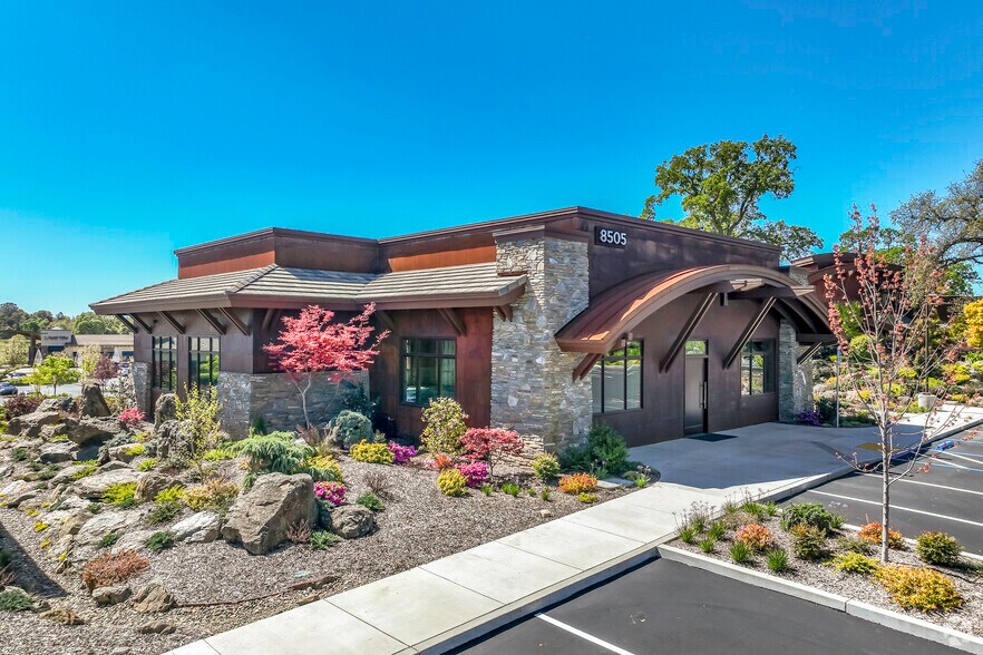 More Photos Of 8505 Berg St, Granite Bay Unknown For Lease