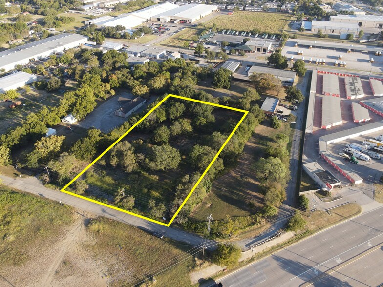 More Photos Of 695 McKenzie St, Lewisville Land For Sale