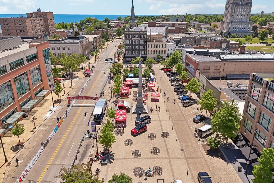 More Photos Of 134 Main St, Racine Apartments For Sale