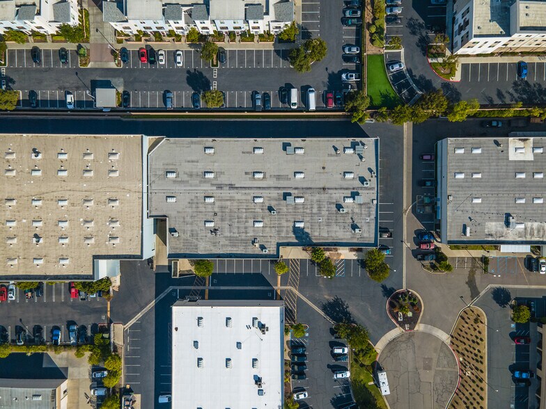 More Photos Of 188 Newport Dr, San Marcos Warehouse For Lease