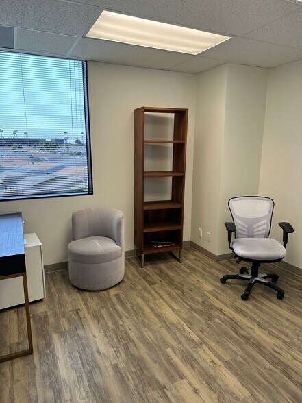 More Photos Of 1501 Superior Ave, Newport Beach Medical For Lease