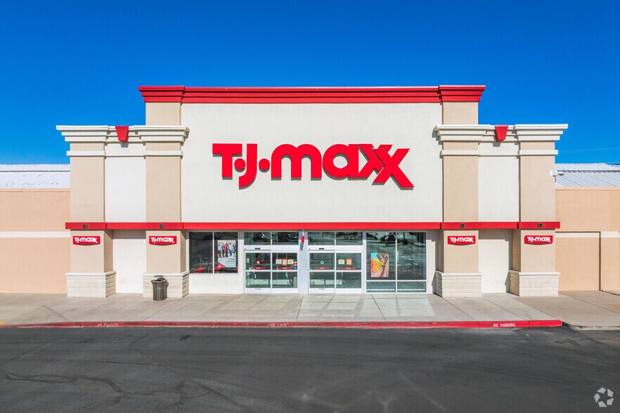 More Photos Of 4401-4605 San Mateo Blvd NE, Albuquerque Unknown For Lease