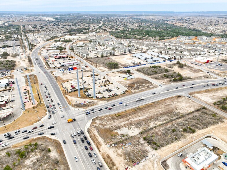 More Photos Of 211 Crossing, San Antonio Land For Sale