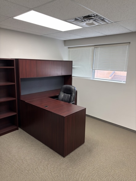 More Photos Of 184 Kaska Rd, Sherwood Park Light Manufacturing For Lease
