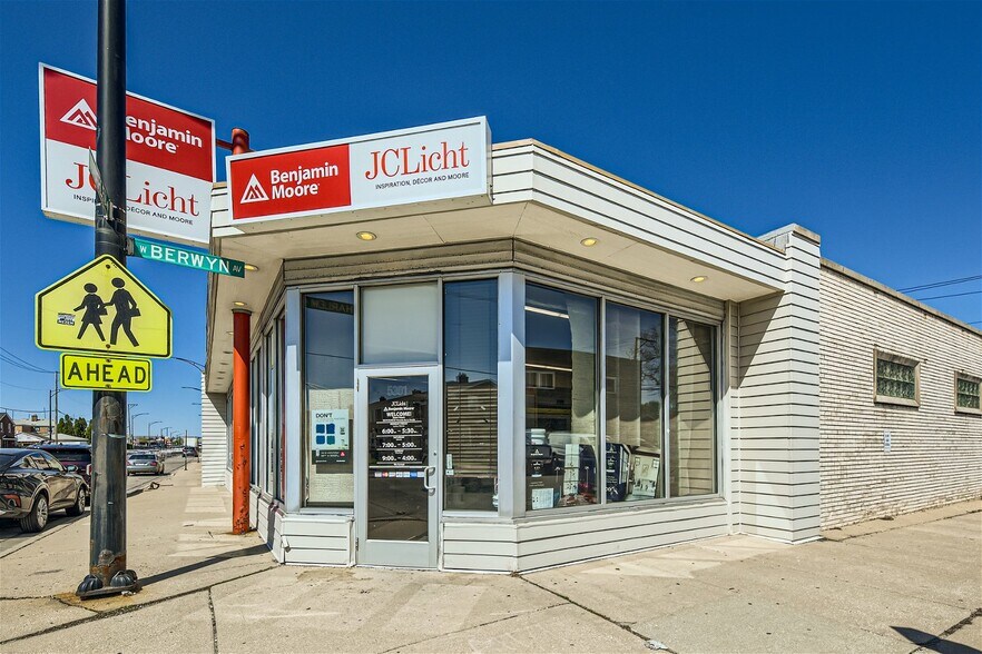 More Photos Of 5301 N Harlem Ave, Chicago Freestanding For Sale