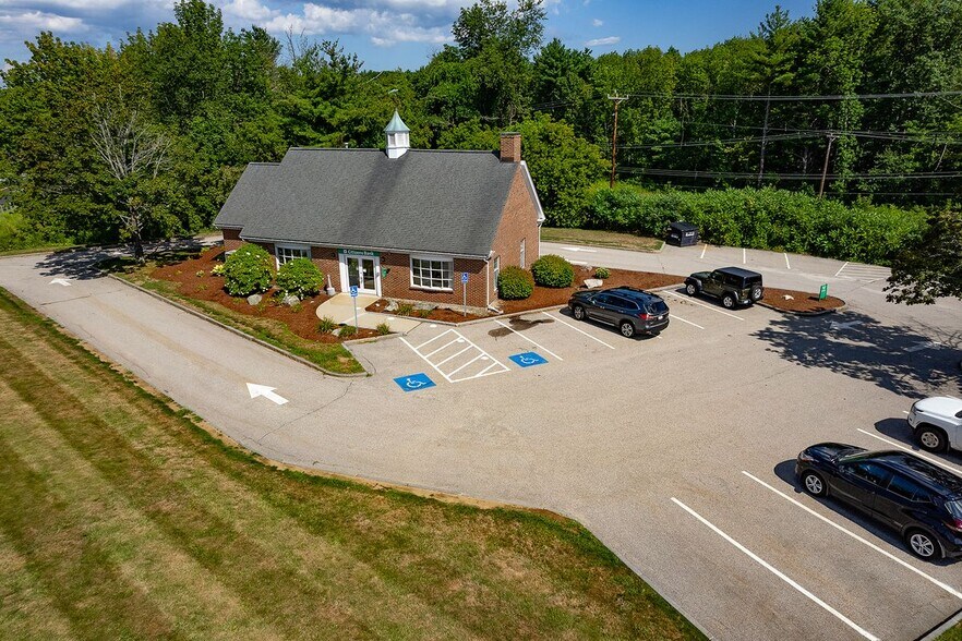 Primary Photo Of 405 Portland Ave, Rollinsford Bank For Lease