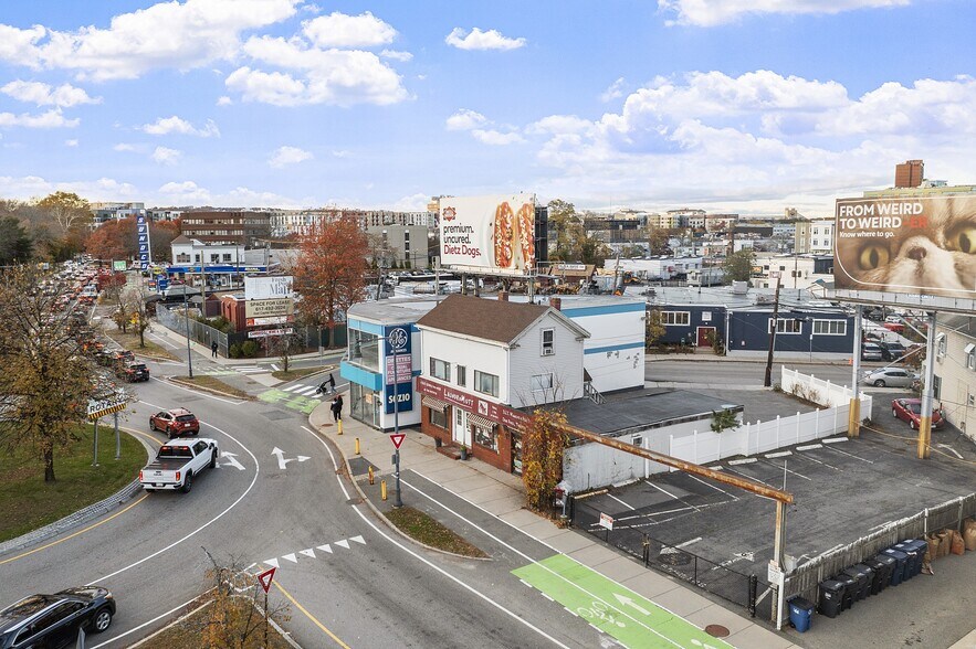More Photos Of 489 Concord Ave, Cambridge Veterinarian Kennel For Sale