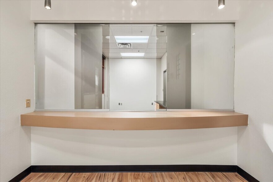 More Photos Of 4858 E Baseline Rd, Mesa Medical For Lease