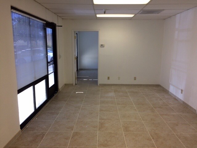 More Photos Of 4740 E 2nd St, Benicia Light Manufacturing For Lease