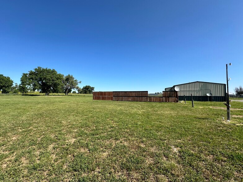 More Photos Of 4380 US Highway 312, Billings Warehouse For Lease