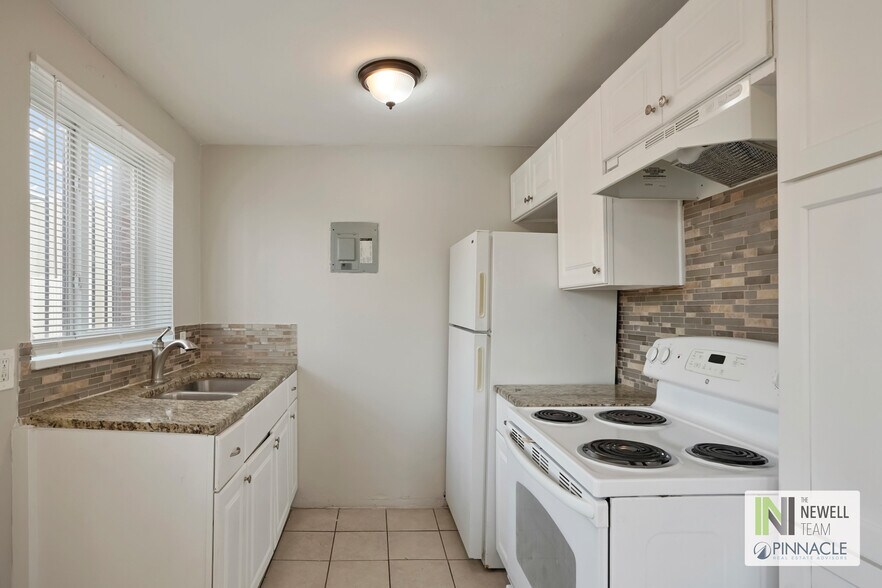 More Photos Of 1475 Macon St, Aurora Apartments For Sale