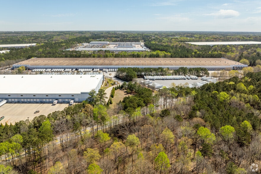More Photos Of 4300 S Fulton Pky, Atlanta Warehouse For Lease