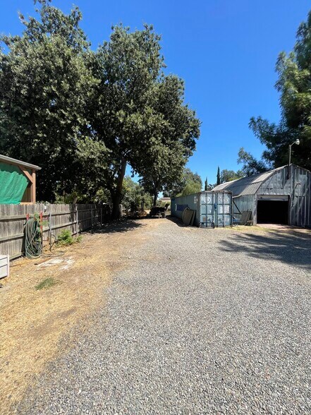 More Photos Of 639 5th St, Woodland Warehouse For Sale