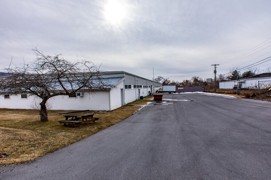 More Photos Of 899 Maple St, Lock Haven Manufacturing For Lease