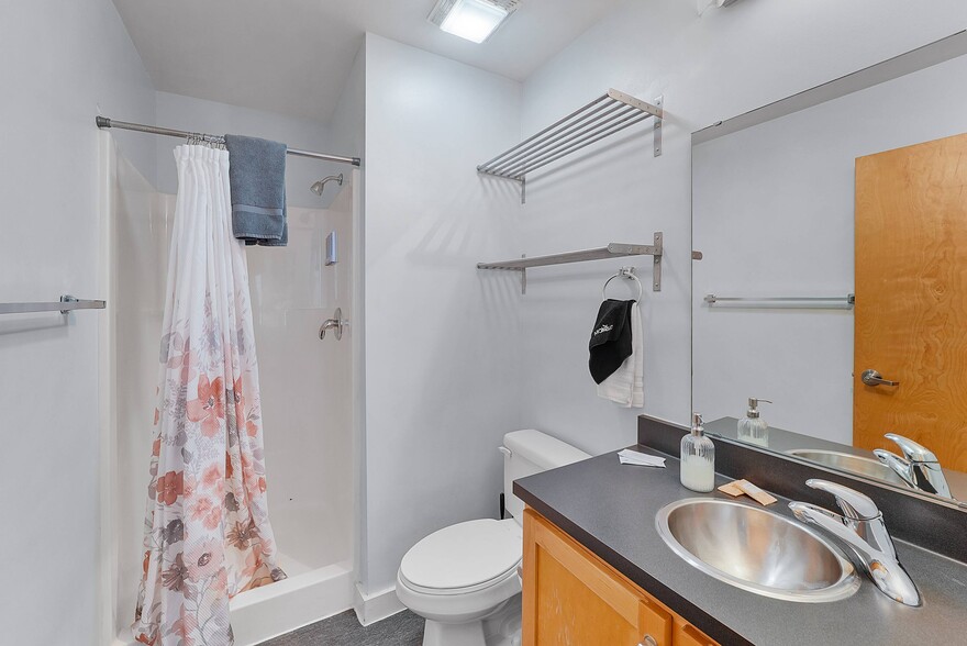 More Photos Of , Saint Louis Multifamily For Sale