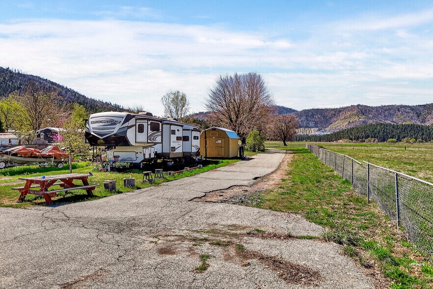 More Photos Of 1377 Arlington Rd, Taylorsville Manufactured Housing Mobile Home Park For Sale