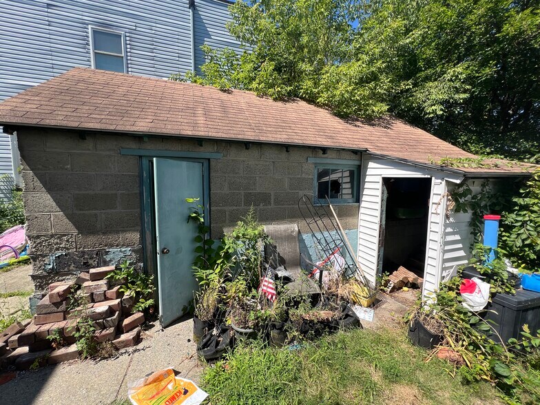 More Photos Of 66 Park Ave, Cohoes Multifamily For Sale