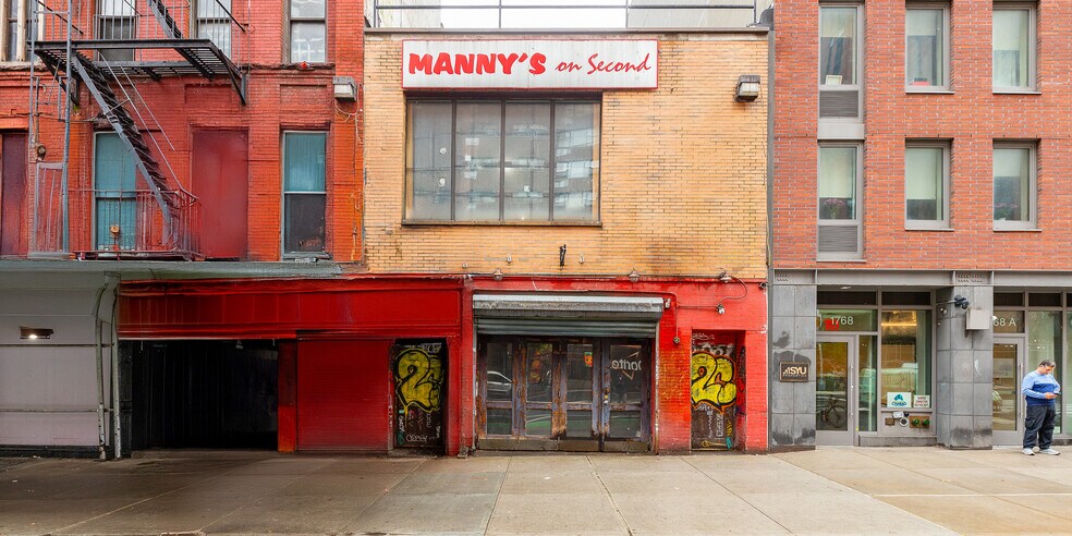 Primary Photo Of 1770 Second Ave, New York Restaurant For Lease