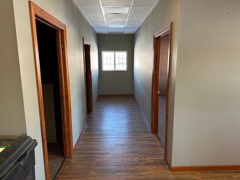 More Photos Of 7435 Kent Ave, Eau Claire Flex For Lease