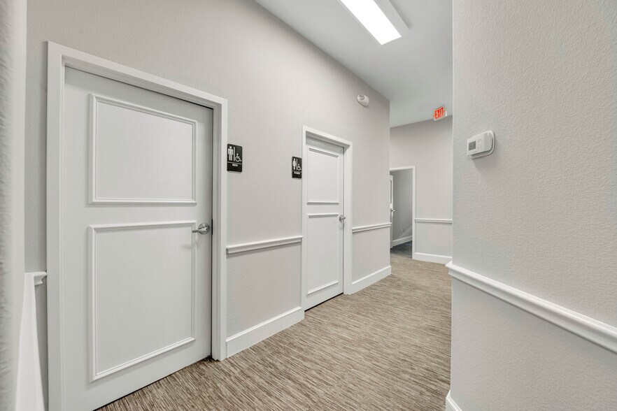 More Photos Of 840 E I-20 Hwy, Arlington Medical For Sale