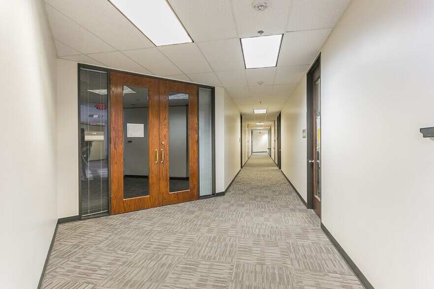 More Photos Of 15840 FM-529, Houston Office For Lease
