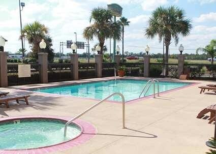 More Photos Of 3795 Interstate 10 S, Beaumont Hotel For Sale