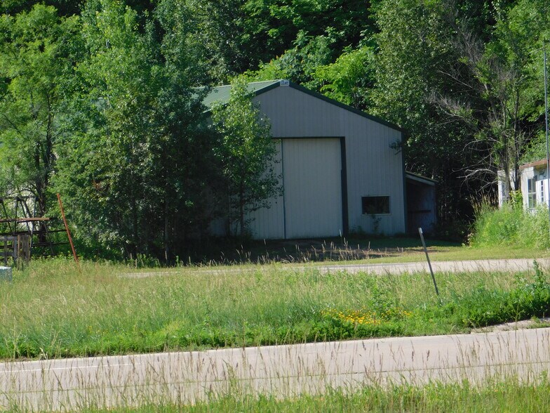 More Photos Of N5693 Leopolis Rd, Shawano Industrial For Sale