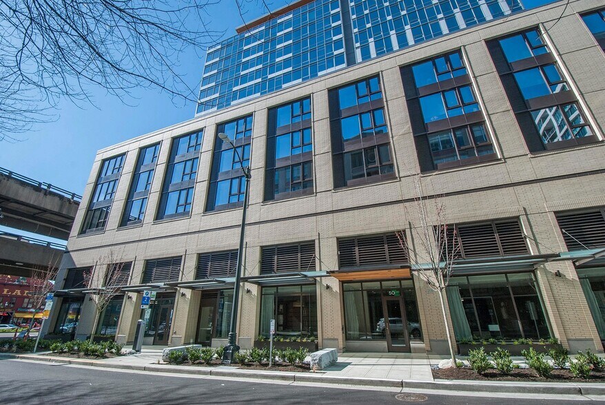More Photos Of 50 University St, Seattle Apartments For Lease