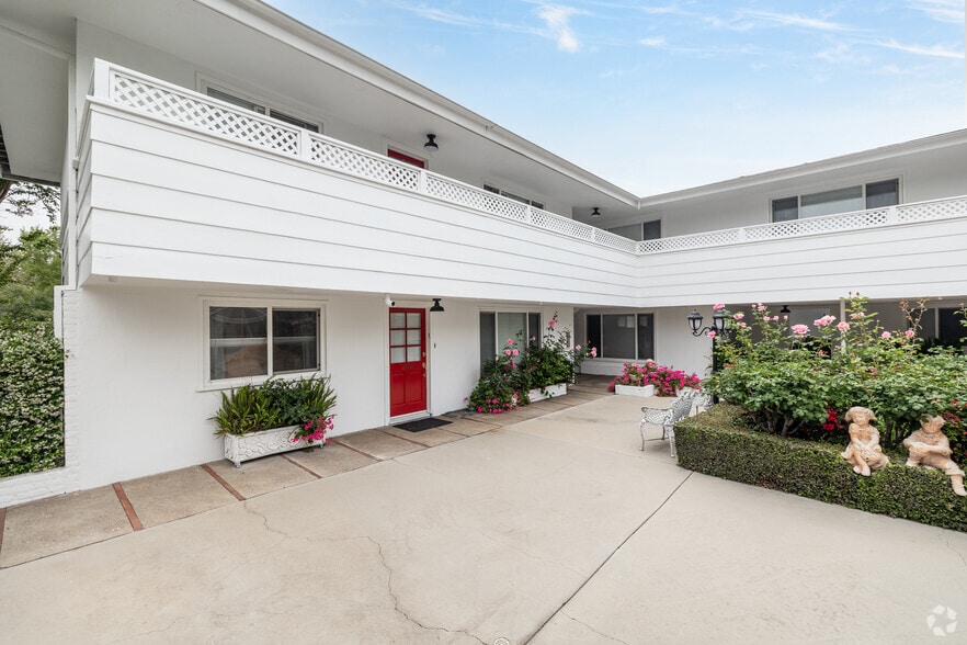 More Photos Of 200-202 E Huntington Dr, Alhambra Apartments For Sale