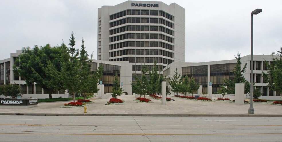 More Photos Of 100 W Walnut St, Pasadena Office For Lease