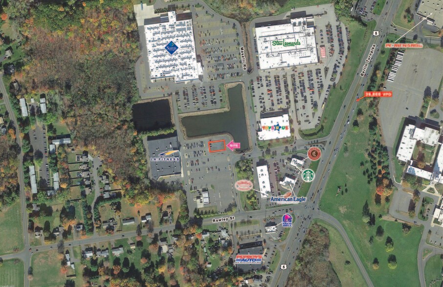 Primary Photo Of 3560 Berlin Tpke, Newington General Retail For Lease