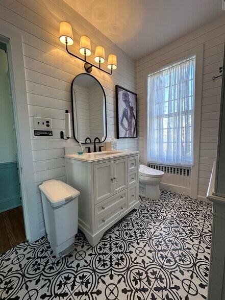 More Photos Of 78 Court St, Freehold Office Residential For Sale