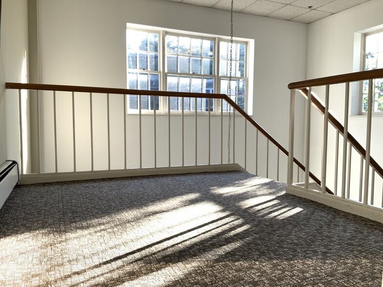 More Photos Of 369 Ashford Ave, Dobbs Ferry Medical For Lease