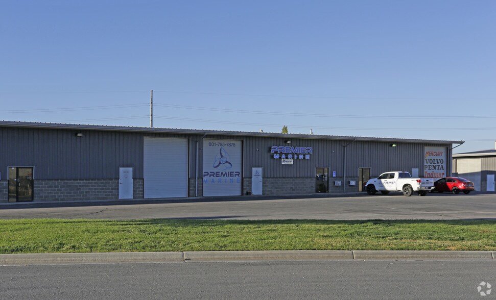 More Photos Of 220-236 S 1250 W, Lindon Manufacturing For Lease