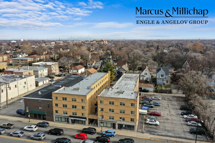 Primary Photo Of 3419-3423 S Harlem Ave, Berwyn Apartments For Sale