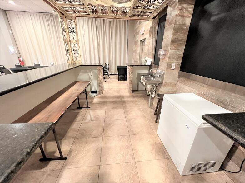 More Photos Of 22318 Interstate 45, Spring Storefront Retail Office For Lease