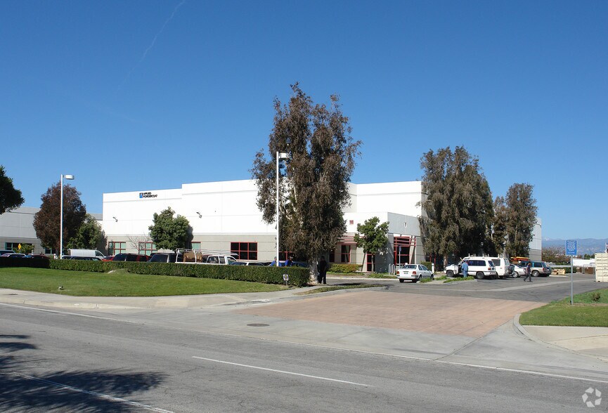 More Photos Of 3101 Camino Del Sol, Oxnard Manufacturing For Lease