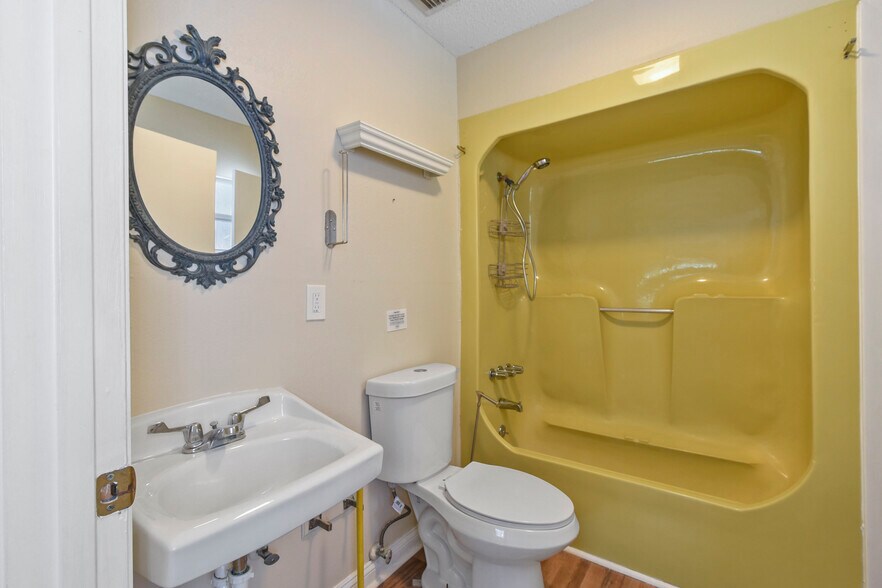 More Photos Of 2706 Old Moultrie Rd, Saint Augustine Medical For Lease