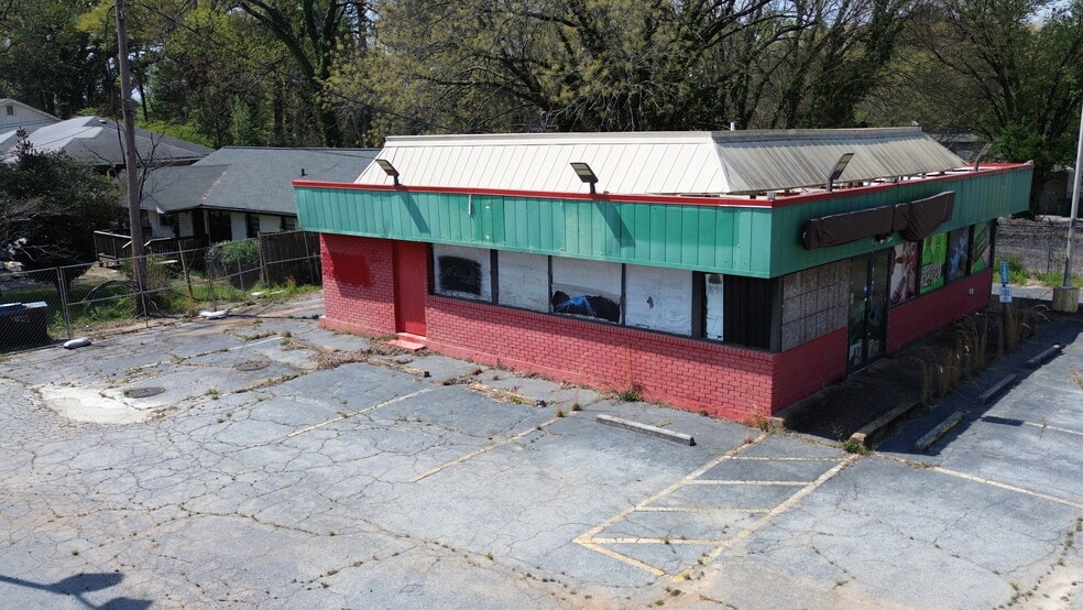 More Photos Of 4001 Glenwood Rd, Decatur Fast Food For Sale